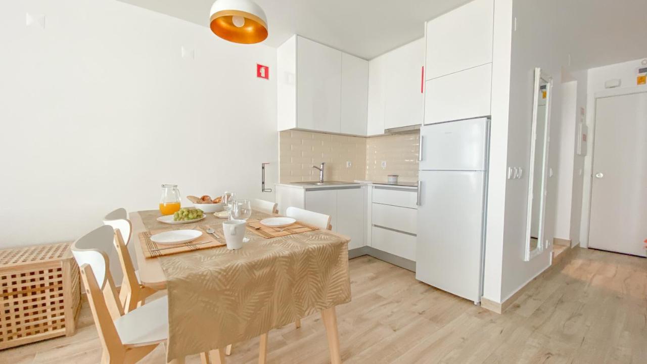Magnifico Apartamento A 35M Da Praia - Apart. Isa Албуфейра Экстерьер фото